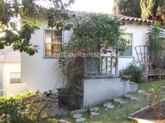 3117 Silverado Dr in Los Angeles, CA - Foto de edificio