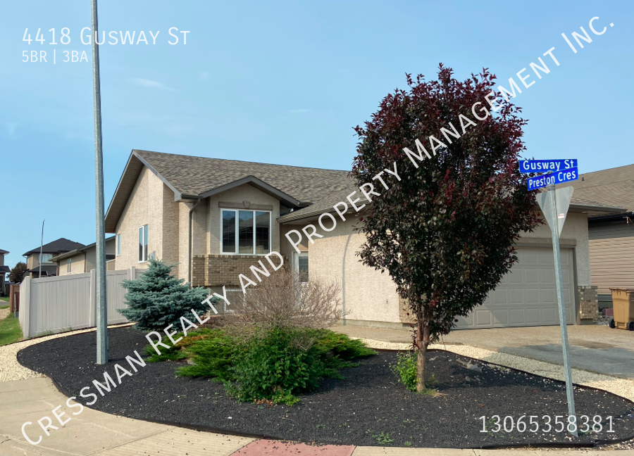 4418 Gusway St in Regina, SK - Building Photo