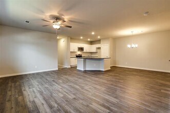 657 Blackland dr in Venus, TX - Building Photo - Building Photo