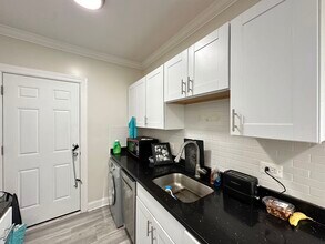 3817.5 N Greenview Ave in Chicago, IL - Building Photo - Building Photo