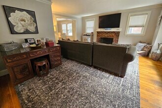 25 Essex St in Medford, MA - Building Photo - Building Photo