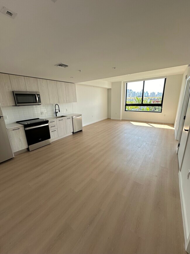 97 NW 27th St, Unit A3 in Miami, FL - Foto de edificio - Building Photo