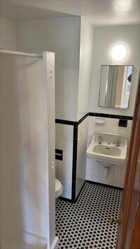 2315 N Charles St photo'