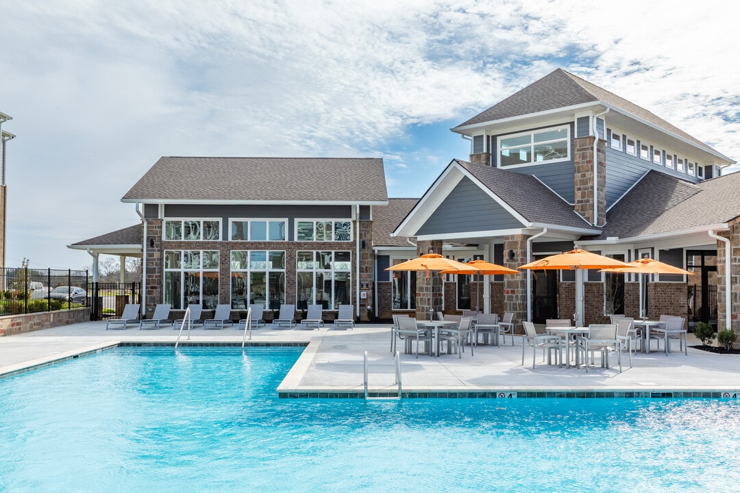 Trails at Hunter Pointe in Gallatin, TN - Foto de edificio