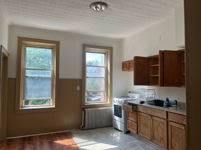 2511 West St in Union City, NJ - Building Photo - Building Photo