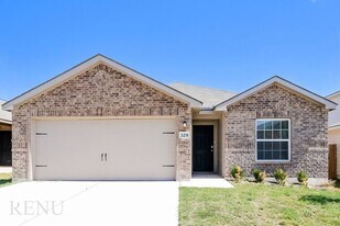329 Sunnymeade Ln in Jarrell, TX - Building Photo