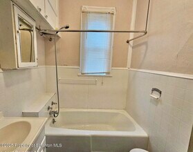 1531 33 Washburn St in Scranton, PA - Building Photo - Building Photo