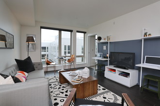 Eleanor Apartments in Seattle, WA - Foto de edificio - Interior Photo