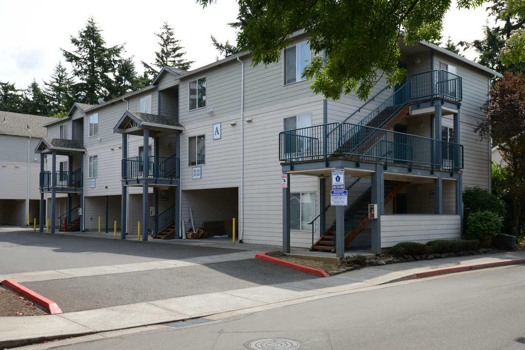 Cansler Village Apartments in Portland, OR - Building Photo