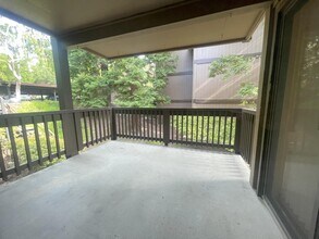 3316 Brittan Ave in San Carlos, CA - Building Photo - Building Photo
