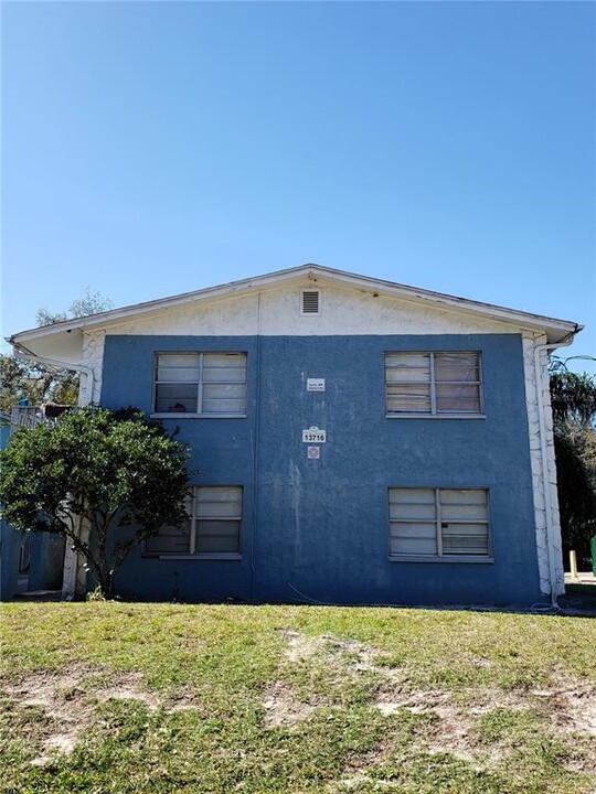 13716 N 20th St, Unit D in Tampa, FL - Building Photo