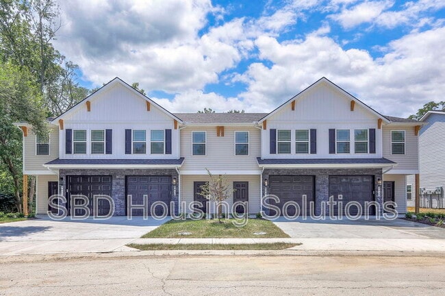 9047 E 85th Pl in Raytown, MO - Building Photo - Building Photo