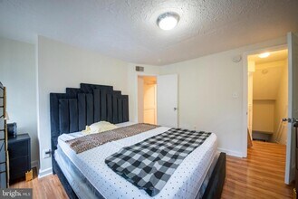 913 W Lombard St in Baltimore, MD - Building Photo - Building Photo