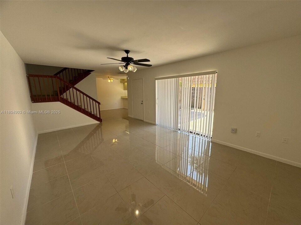 719 Mill Valley Pl in West Palm Beach, FL - Building Photo