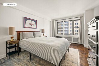 245 E 24th St in New York, NY - Building Photo - Building Photo