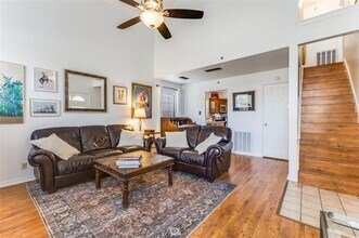 3427 San Jacinto St in Dallas, TX - Building Photo - Building Photo