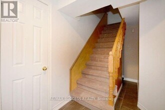 422 Silverthorne Crescent in Mississauga, ON - Building Photo - Building Photo