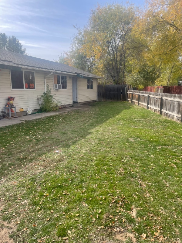 property at 813 S Roosevelt St