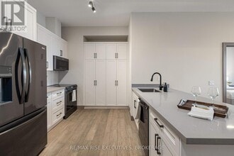 2274 Princess St in Kingston, ON - Building Photo - Building Photo