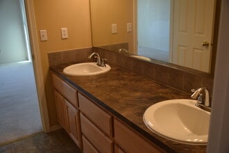 6321 NE 59th Ct in Vancouver, WA - Building Photo - Building Photo