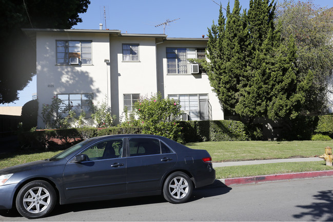 4535 Willis Ave in Sherman Oaks, CA - Building Photo - Primary Photo