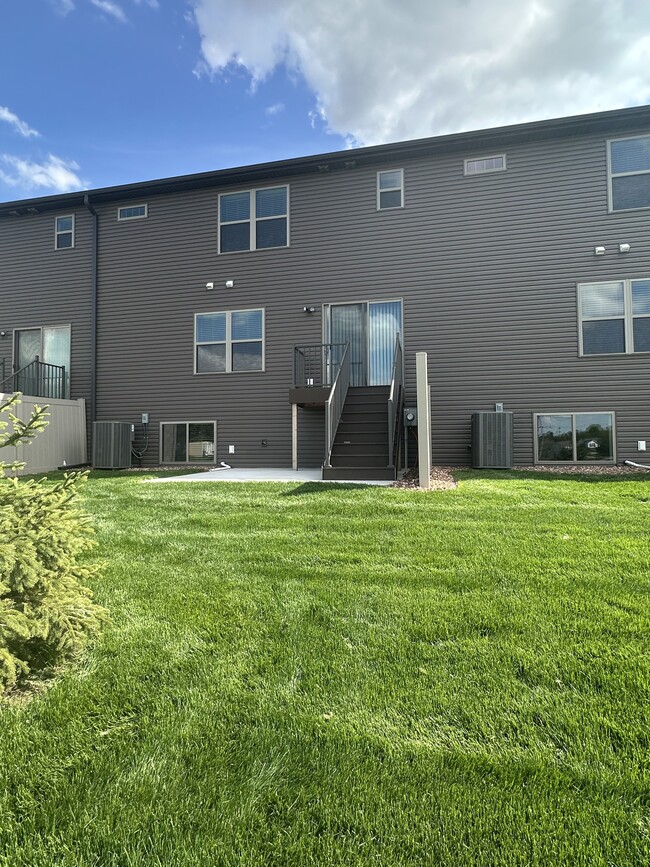 8220 Colby Pl in Lincoln, NE - Building Photo - Building Photo