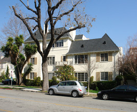 200 S Spalding Dr in Beverly Hills, CA - Building Photo - Building Photo