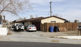 933-935 Navajo St Apartments