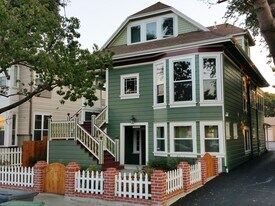 2206 Lincoln Ave, Unit B in Alameda, CA - Building Photo