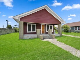 6720 Avenue K in Houston, TX - Building Photo