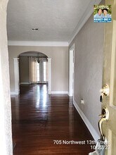 705 NW 13th St in Lawton, OK - Building Photo - Building Photo