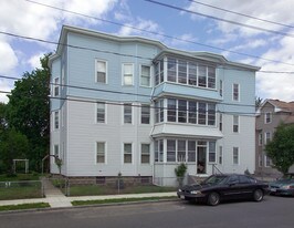 41 Ames Ave in Chicopee, MA - Building Photo