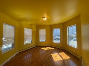 71 Winchester St, Unit 1 in Medford, MA - Building Photo - Building Photo