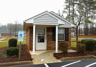 Pinebluff in Wadesboro, NC - Building Photo - Building Photo