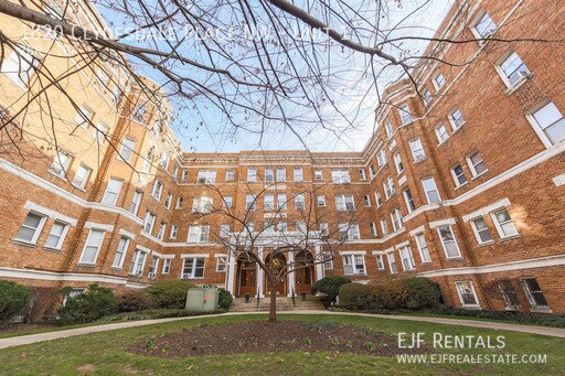 1820 Clydesdale Pl NW-Unit -Unit 1 in Washington, DC - Building Photo