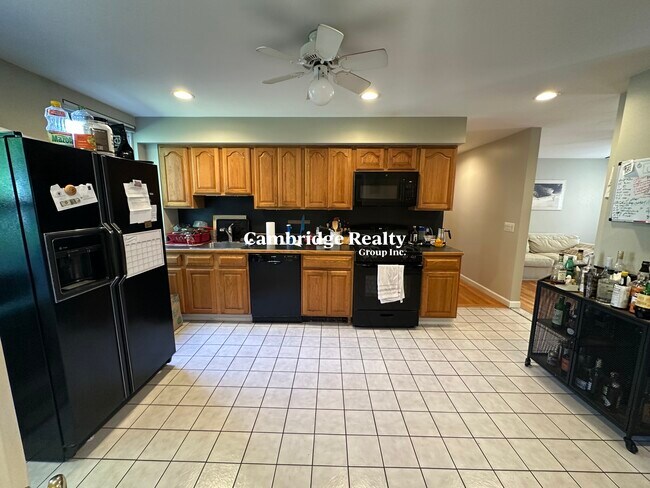 47 Tremont St, Unit 1A