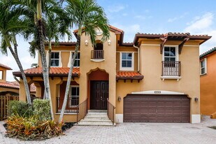 2762 SW 152nd Ct in Miami, FL - Building Photo