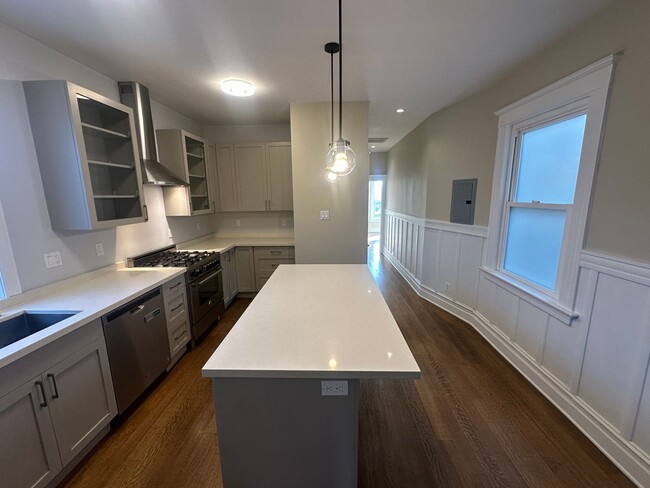 property at 817-821 Oak St