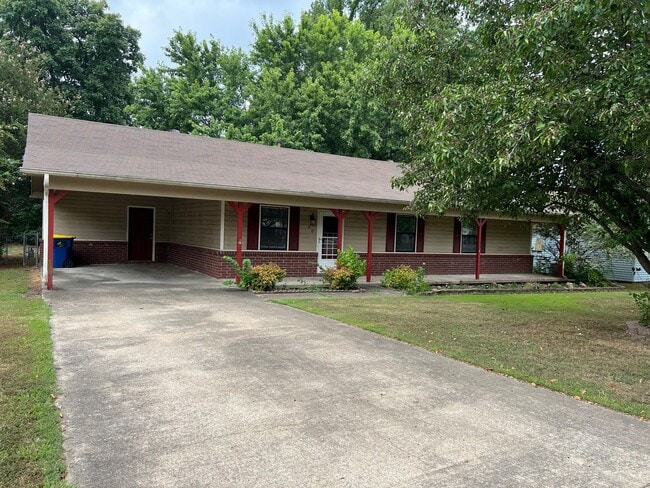 property at 60 Parkview Dr