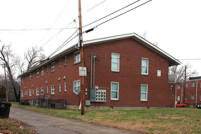 4407 Elliott Ave in Louisville, KY - Building Photo - Building Photo