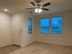 3253 Tysley Way in Rancho Cordova, CA - Building Photo - Building Photo