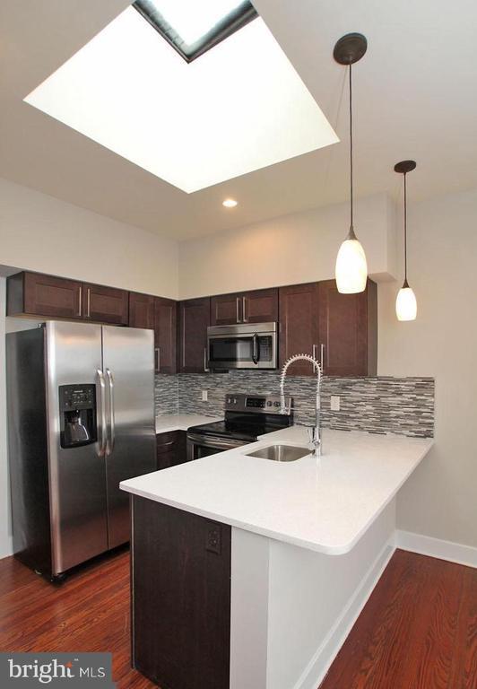 400 S 45th St
