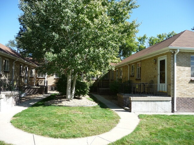1600 Winona Ct in Denver, CO - Building Photo - Building Photo