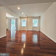 5428 Donnelly Ct in Springfield, VA - Building Photo - Building Photo