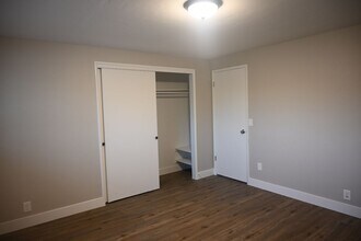 3474 W San Carlos Dr in West Valley City, UT - Foto de edificio - Building Photo