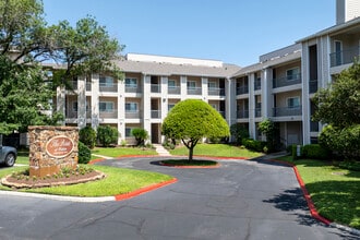 The Point at Walden in Montgomery, TX - Building Photo - Building Photo