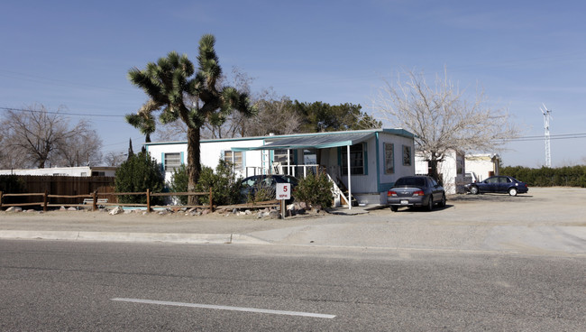 24622 W Main St in Barstow, CA - Building Photo - Building Photo