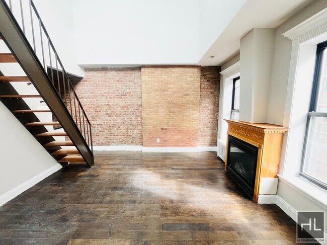 East 18th Street, Unit 5D