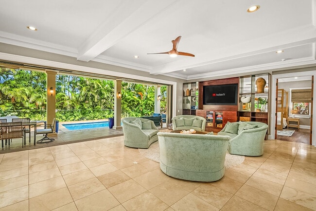 2841 Milo Hae Loop in Koloa, HI - Building Photo - Building Photo