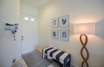 142 Barefoot Cove in Hypoluxo, FL - Building Photo - Building Photo